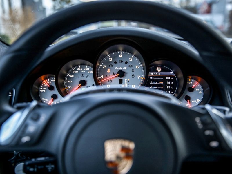 porsche-763740_1280